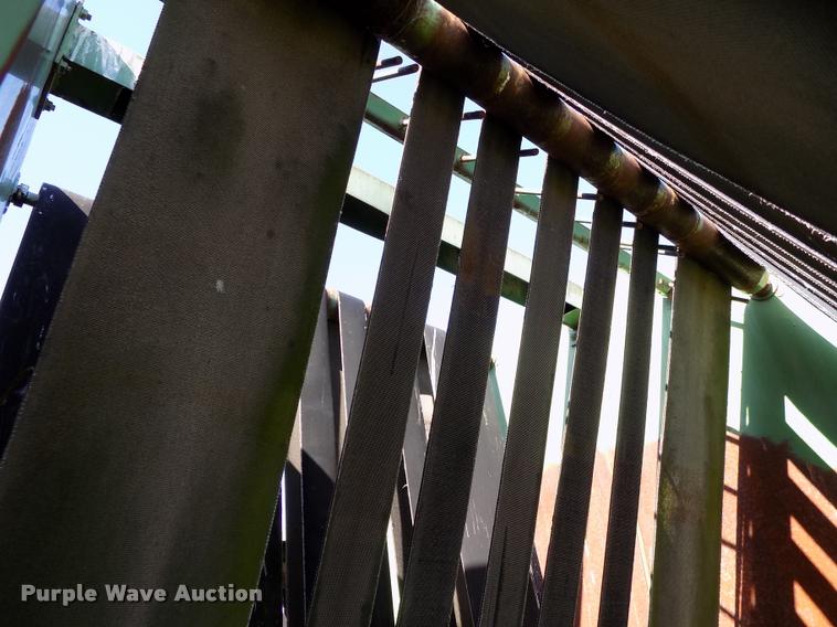 image for item DC7240 John Deere 510 round baler