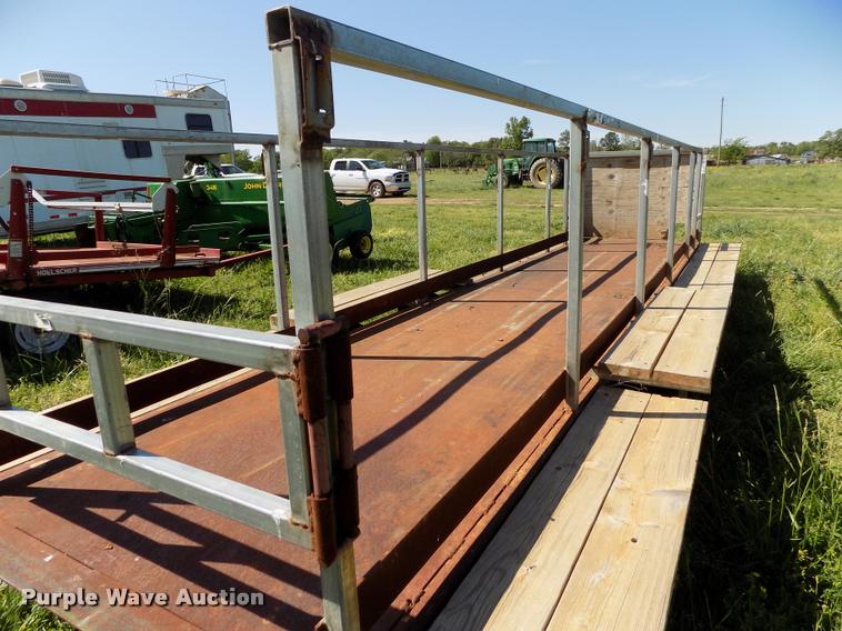 image for item DC7242 Livestock feeder