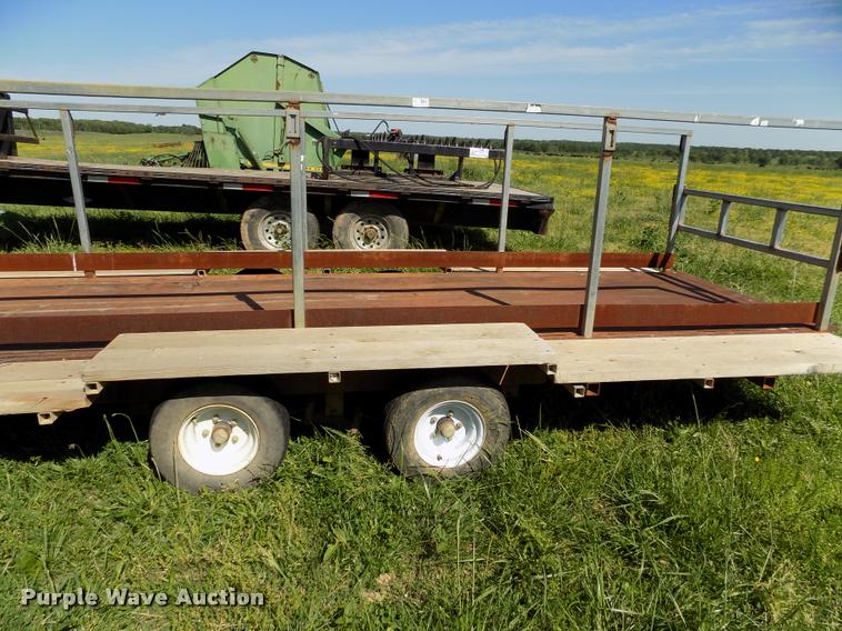 image for item DC7242 Livestock feeder