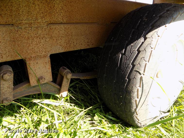 image for item DC7242 Livestock feeder