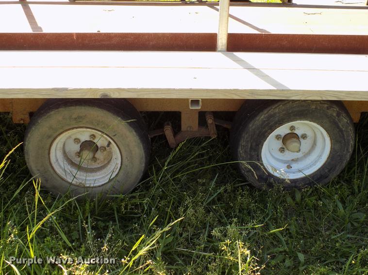 image for item DC7242 Livestock feeder