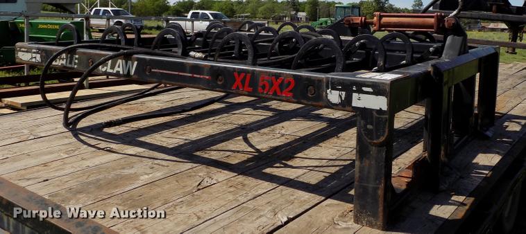 image for item DC7243 Bale stacker forks