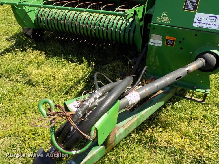 image for item DC7245 John Deere 348W square baler