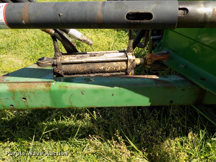 image for item DC7245 John Deere 348W square baler