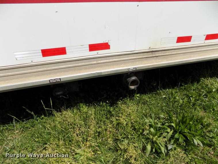 image for item DC7246 2007 Welchel enclosed trailer