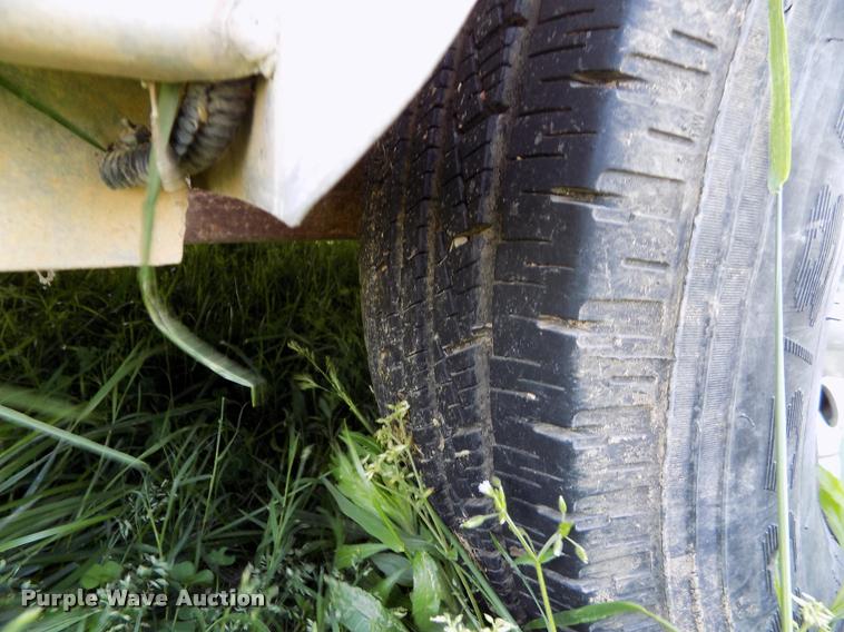 image for item DC7246 2007 Welchel enclosed trailer