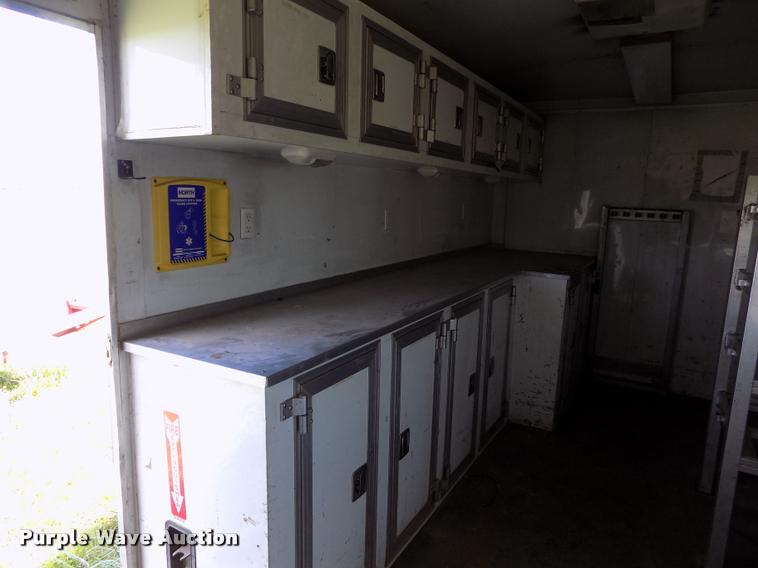image for item DC7246 2007 Welchel enclosed trailer