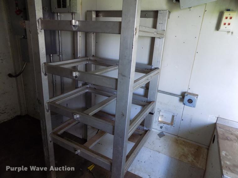 image for item DC7246 2007 Welchel enclosed trailer