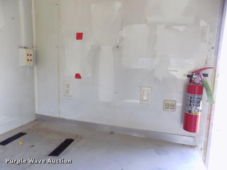 image for item DC7246 2007 Welchel enclosed trailer