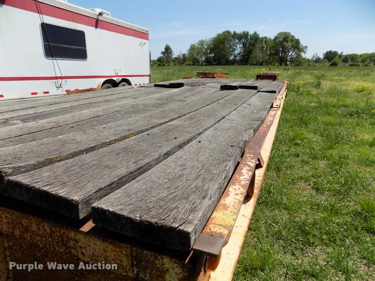 image for item DC7247 1977 Belshe equipment trailer