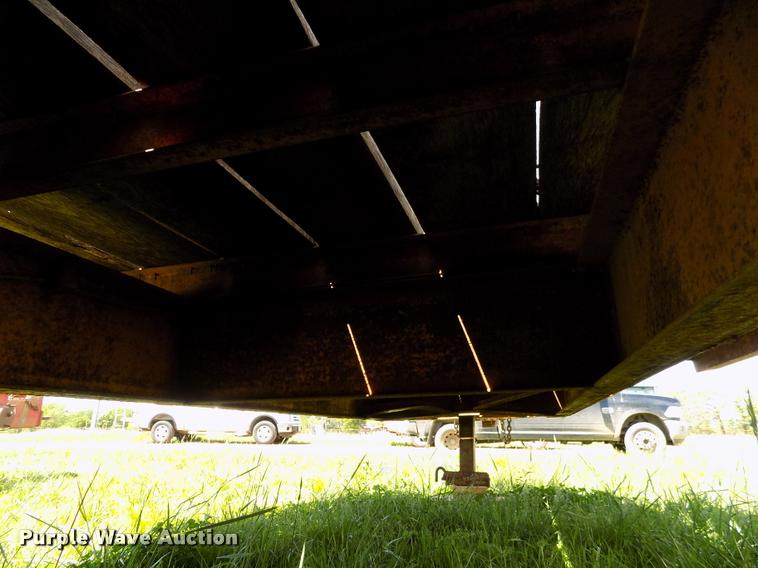 image for item DC7247 1977 Belshe equipment trailer