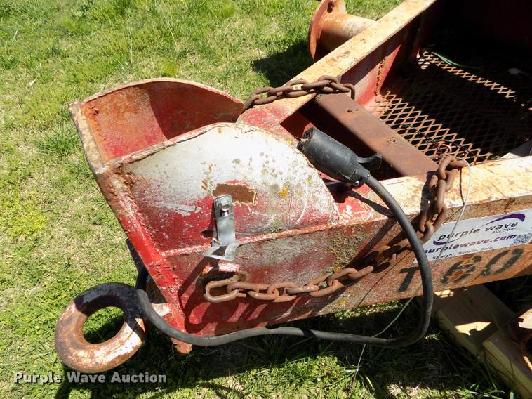 image for item DC7248 1977 Belshe equipment trailer