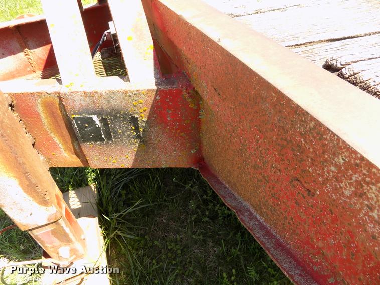 image for item DC7248 1977 Belshe equipment trailer