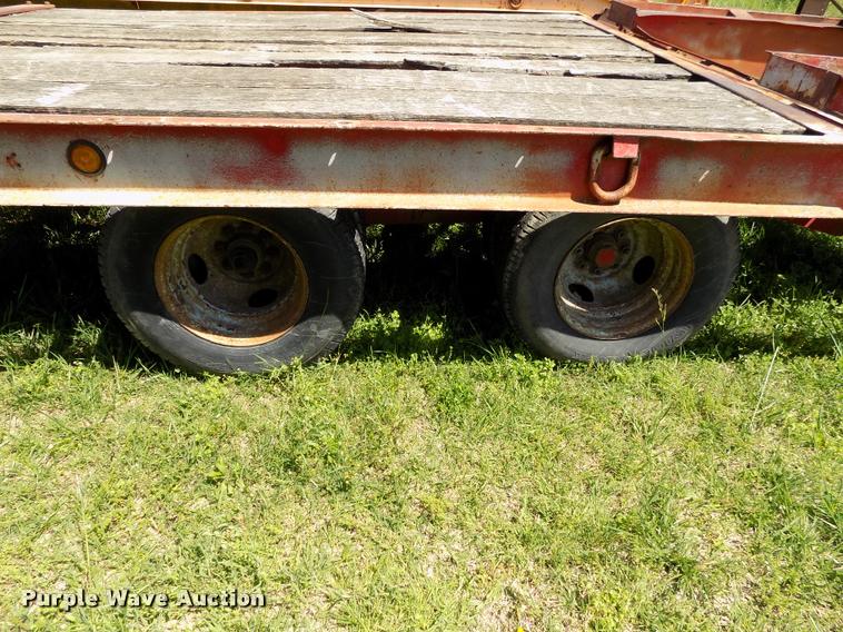 image for item DC7248 1977 Belshe equipment trailer