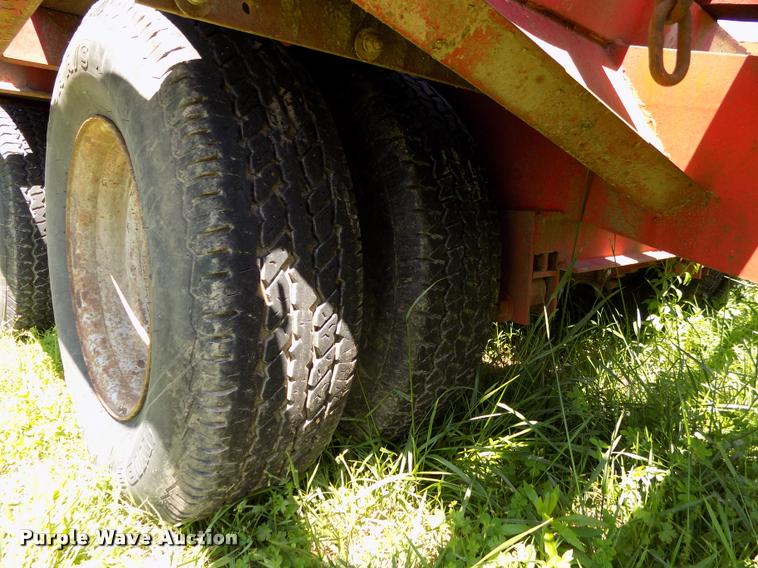 image for item DC7248 1977 Belshe equipment trailer