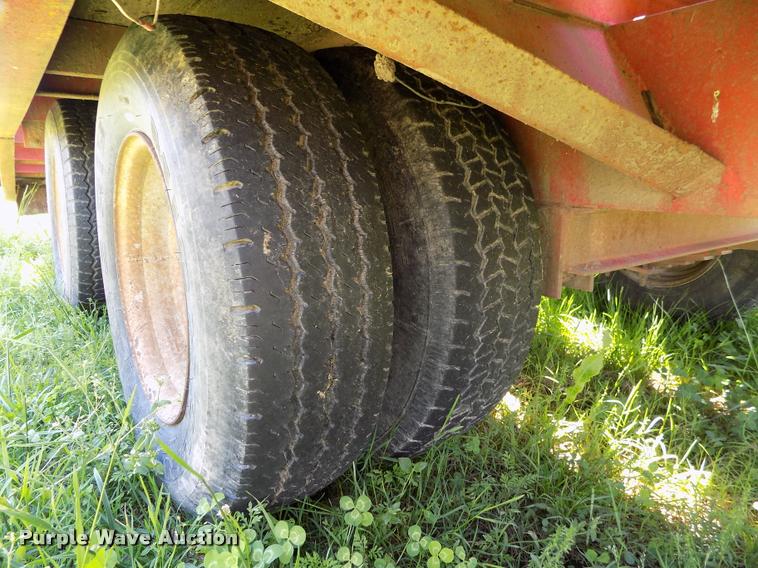 image for item DC7248 1977 Belshe equipment trailer