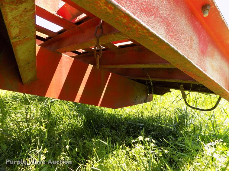 image for item DC7248 1977 Belshe equipment trailer