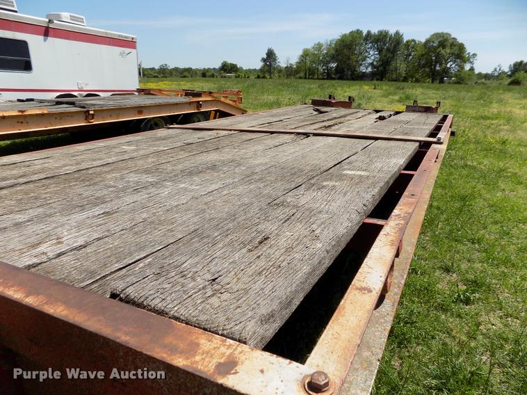 image for item DC7248 1977 Belshe equipment trailer