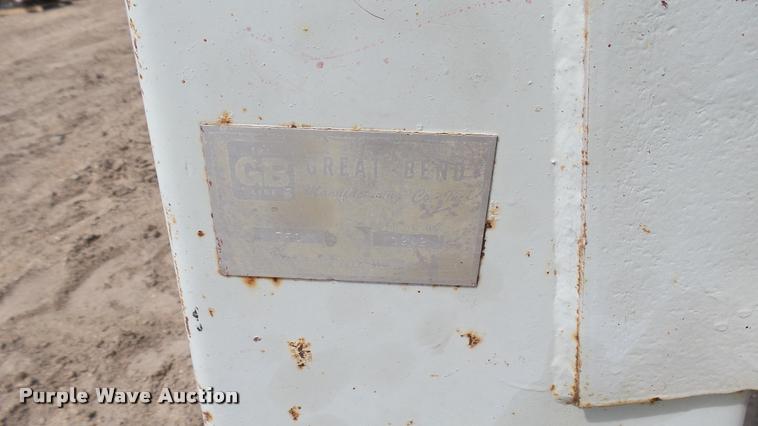 image for item DM9641 Great Bend 700 loader