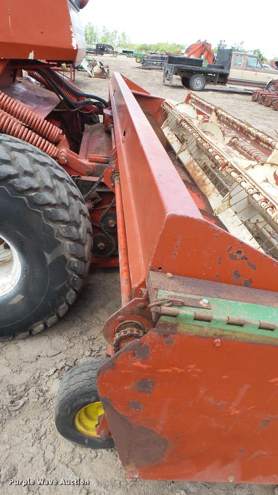 image for item DM9644 Hesston 660T self-propelled windrower