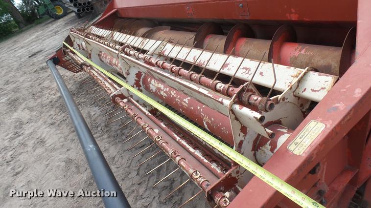 image for item DM9644 Hesston 660T self-propelled windrower