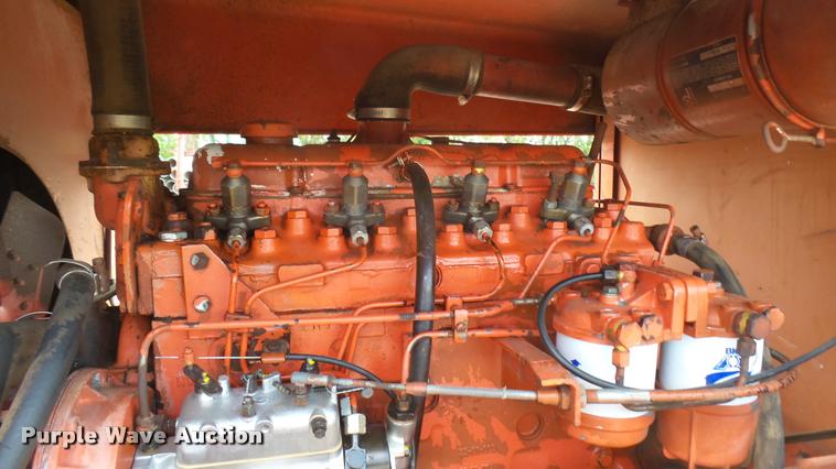 image for item DM9644 Hesston 660T self-propelled windrower