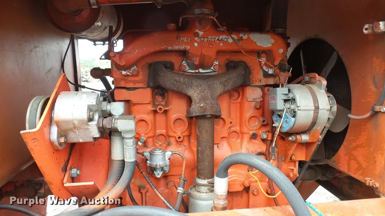 image for item DM9644 Hesston 660T self-propelled windrower