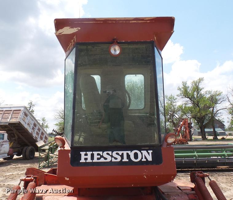 image for item DM9644 Hesston 660T self-propelled windrower