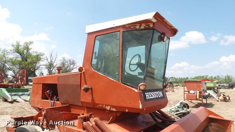 image for item DM9644 Hesston 660T self-propelled windrower