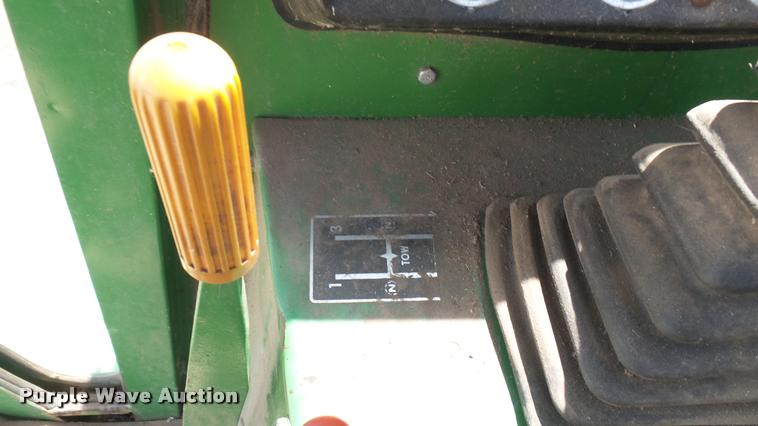 image for item DM9646 John Deere 7700 Turbo combine