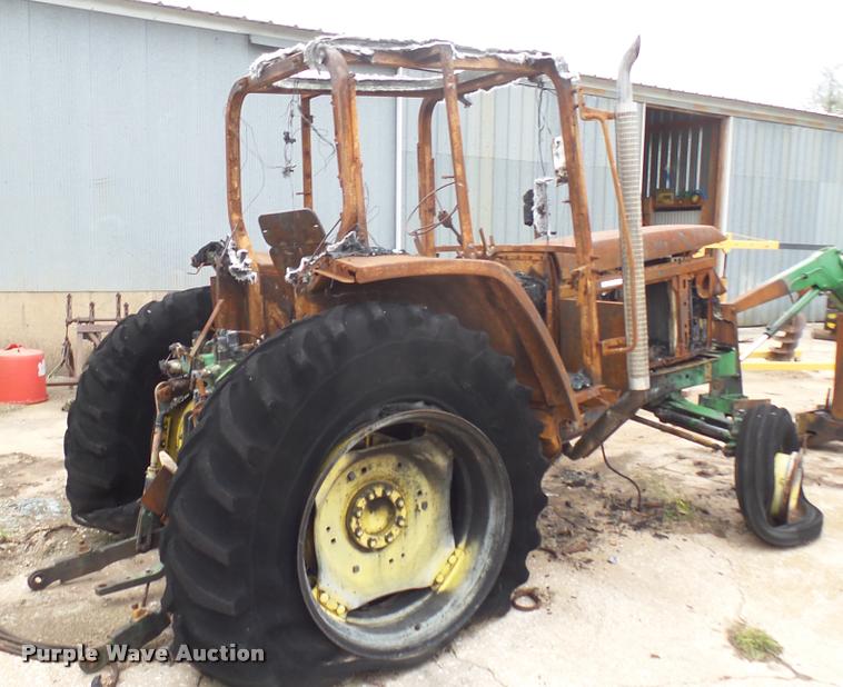 image for item DQ9222 1993 John Deere 6400 tractor