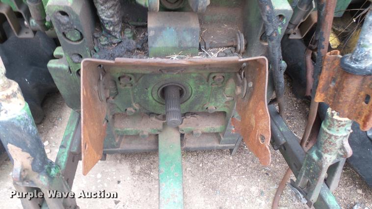 image for item DQ9222 1993 John Deere 6400 tractor
