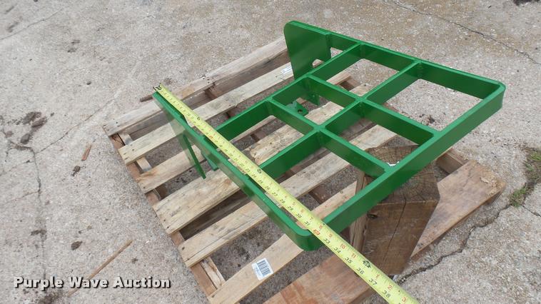 image for item DQ9223 John Deere grill guard