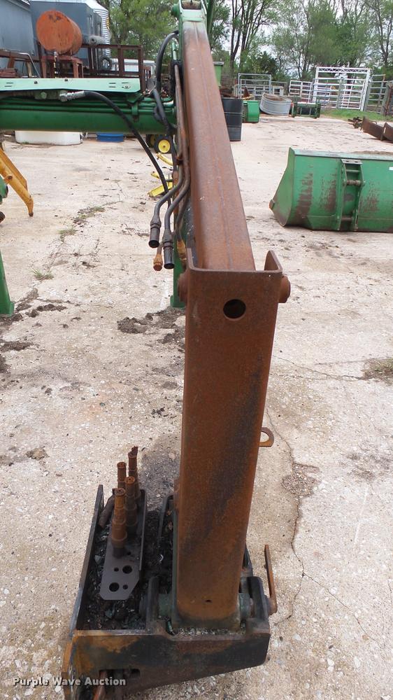 image for item DQ9224 John Deere 620 loader