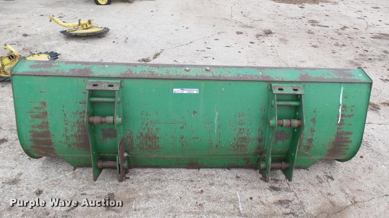 image for item DQ9226 John Deere bucket