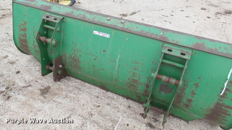 image for item DQ9226 John Deere bucket