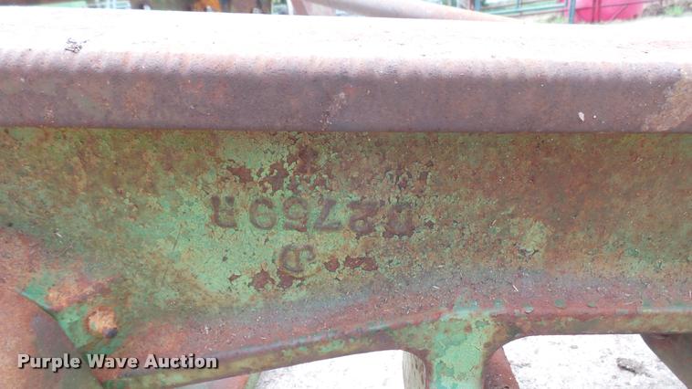 image for item DQ9228 John Deere 41D tractor parts