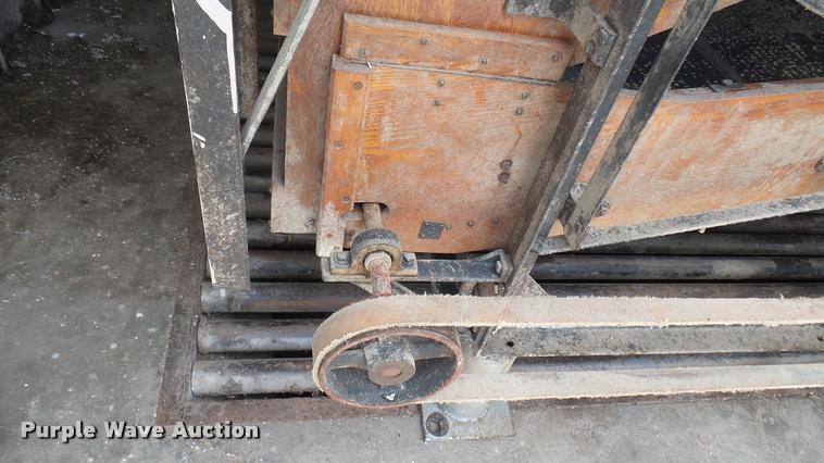 image for item DS9020 Crippen H-454 seed cleaner