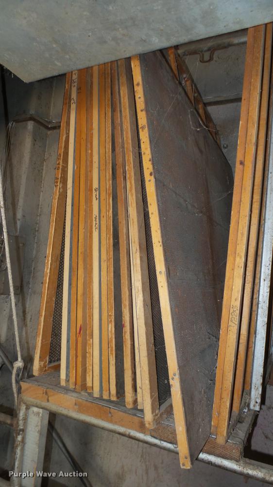 image for item DS9020 Crippen H-454 seed cleaner