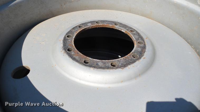 image for item DS9060 (4) Michelin 650/65R38 tires and wheels