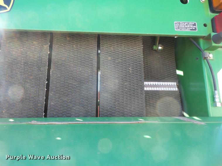 image for item F1996 2010 John Deere 568 Mega Wide Plus round baler