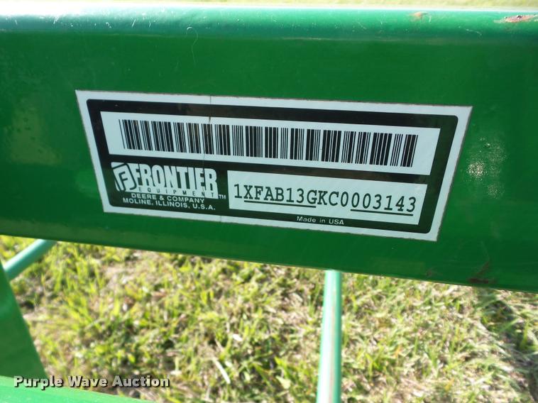 image for item J8643 2013 John Deere 7230 MFWD tractor
