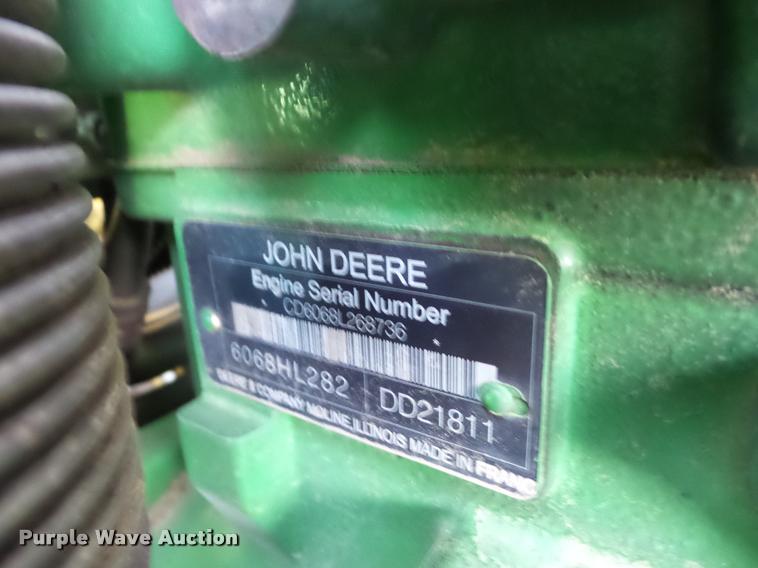 image for item J8643 2013 John Deere 7230 MFWD tractor
