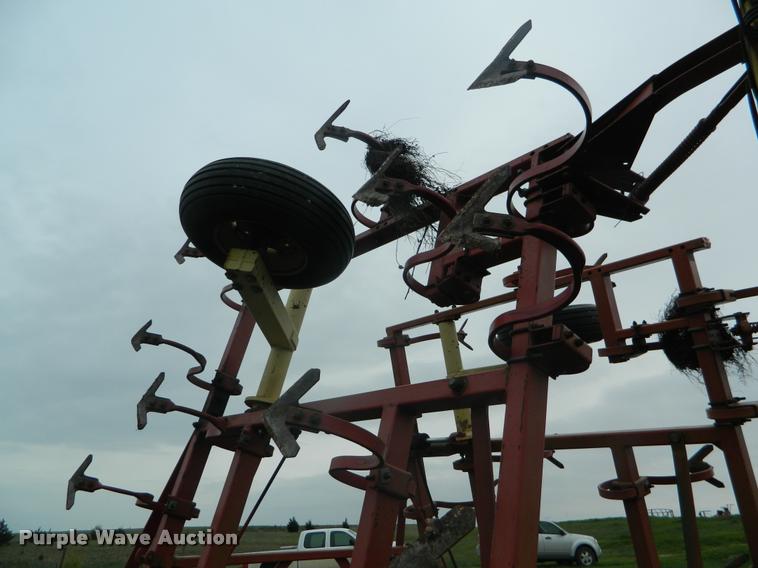 image for item K2560 Krause 4100 field cultivator