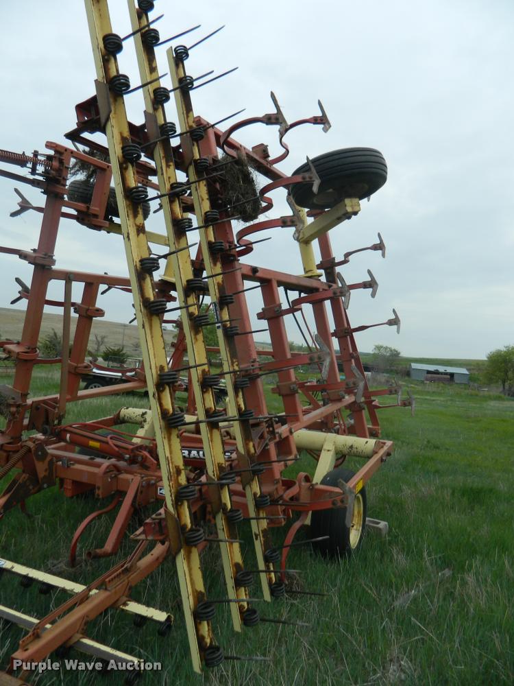 image for item K2560 Krause 4100 field cultivator