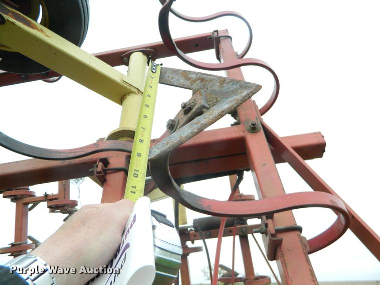 image for item K2560 Krause 4100 field cultivator