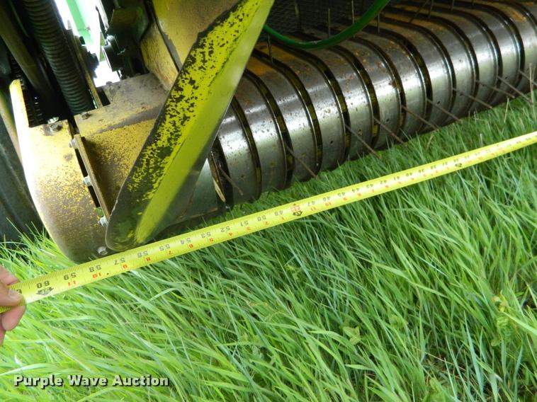 image for item K2561 1984 John Deere 430 round baler