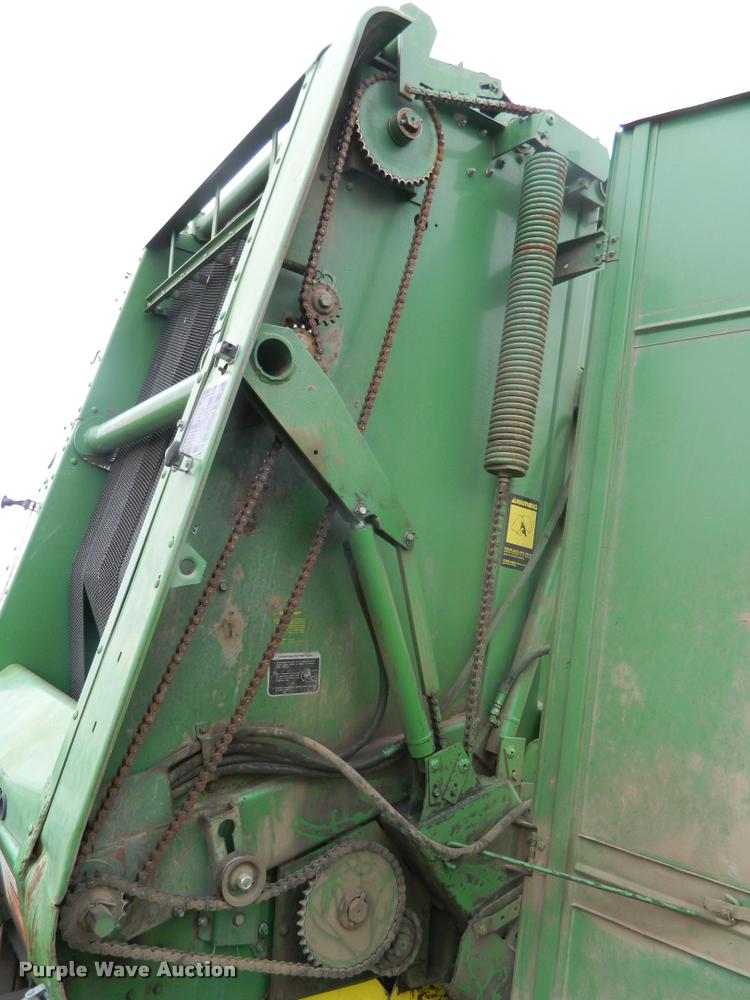 image for item K2561 1984 John Deere 430 round baler
