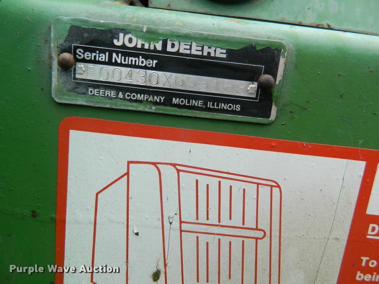 image for item K2561 1984 John Deere 430 round baler