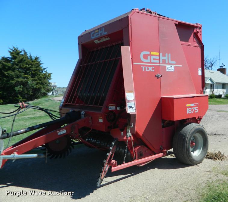 image for item K2564 1990 Gehl 1875 round baler